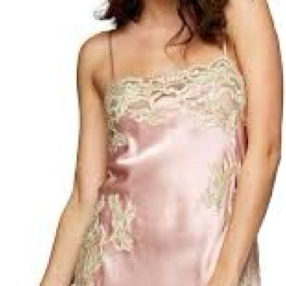Victorias Secret Elegant Pink Lace Trim Chemise